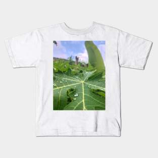 Papaya Leaf Buds Kids T-Shirt